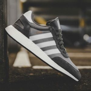 Adidas I-5923 (Iniki) “Vista Grey”